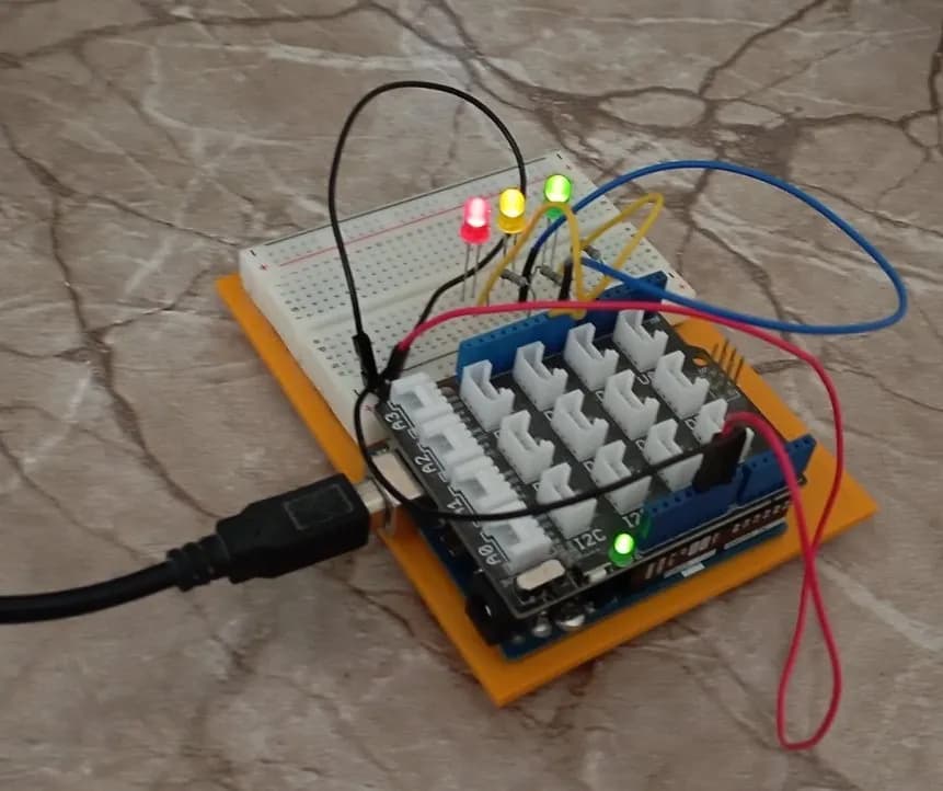 снимка 1 от проект Гласов контрол у дома